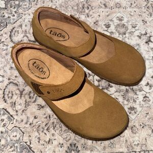 Taos Ultimate Mary Jane Mushroom Women’s EU 40 NWOB